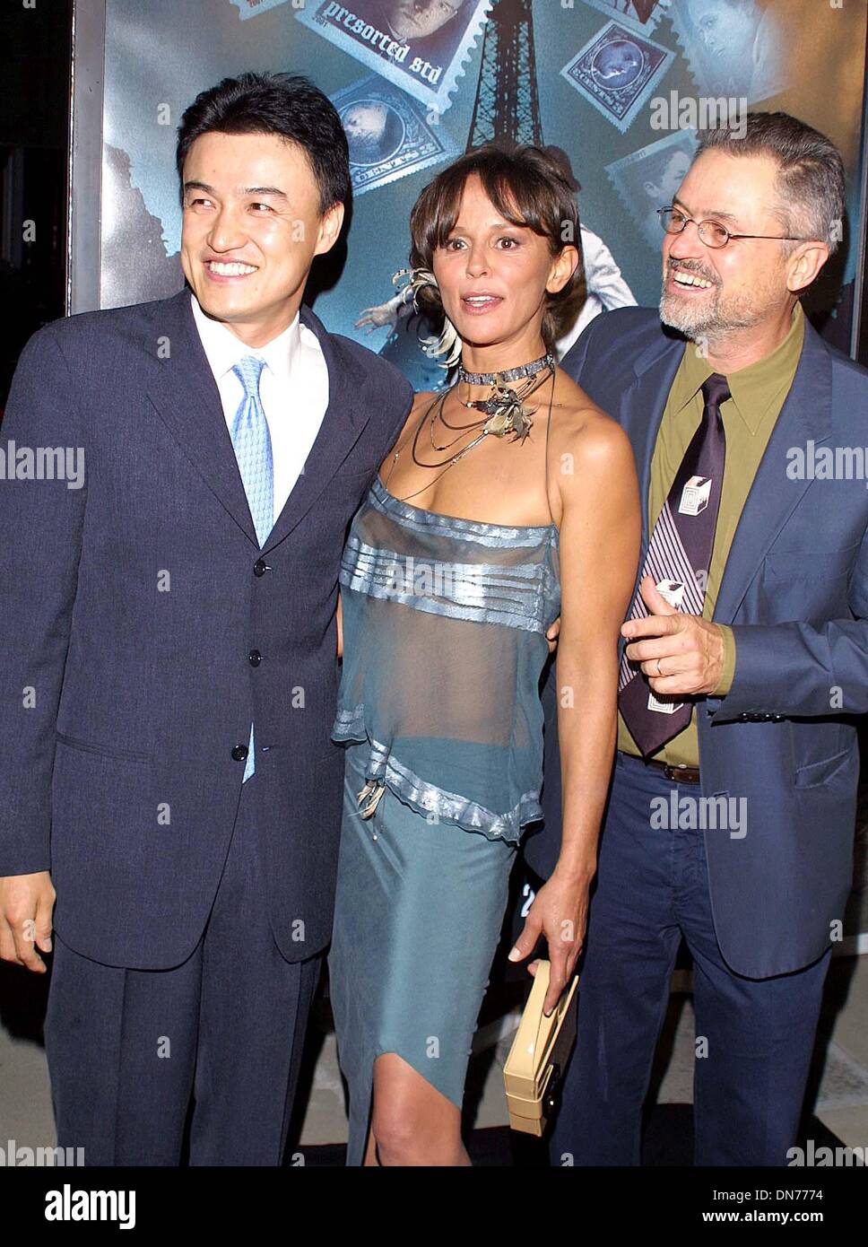 Oct. 16, 2002 - Beverly Hills, CALIFORNIA, USA - JOONG-HOON PARK, JONATHAN DEMME AND CHRISTINE BOISSON ..K26766TR  WORLD PREMIERE ''THE TRUTH ABOUT CHARLIE''.THE ACADEMY OF MOTION PICTURE ARTS AND SCIENCES, BEVERLY HILLS, CA.OCTOBER 16, 2002. TOM RODRIGUEZ/   2002(Credit Image: © Globe Photos/ZUMAPRESS.com) Stock Photo