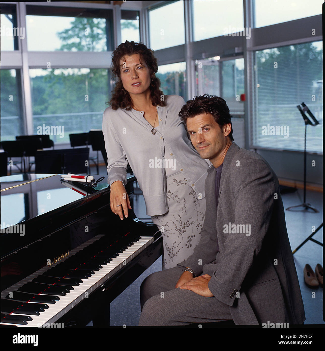 Aug. 14, 1999 - K17803CM.MUSIC FROM THE HEART.TV-FILM STILL 
