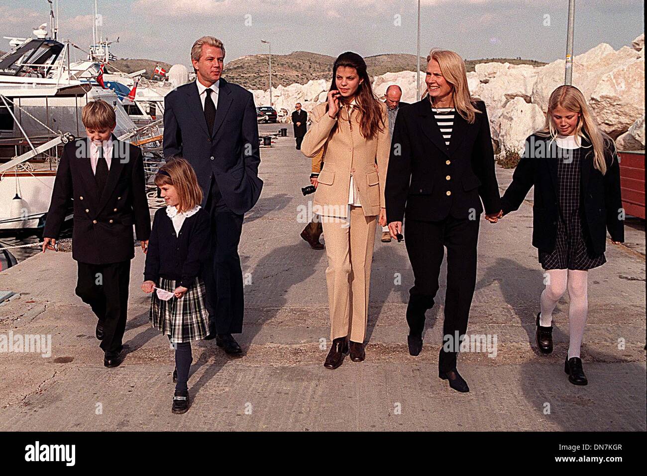 Dec. 30, 2002 - CREDIT: Globe Photos NAME/ / I2062SX.ATHINA ONASSIS