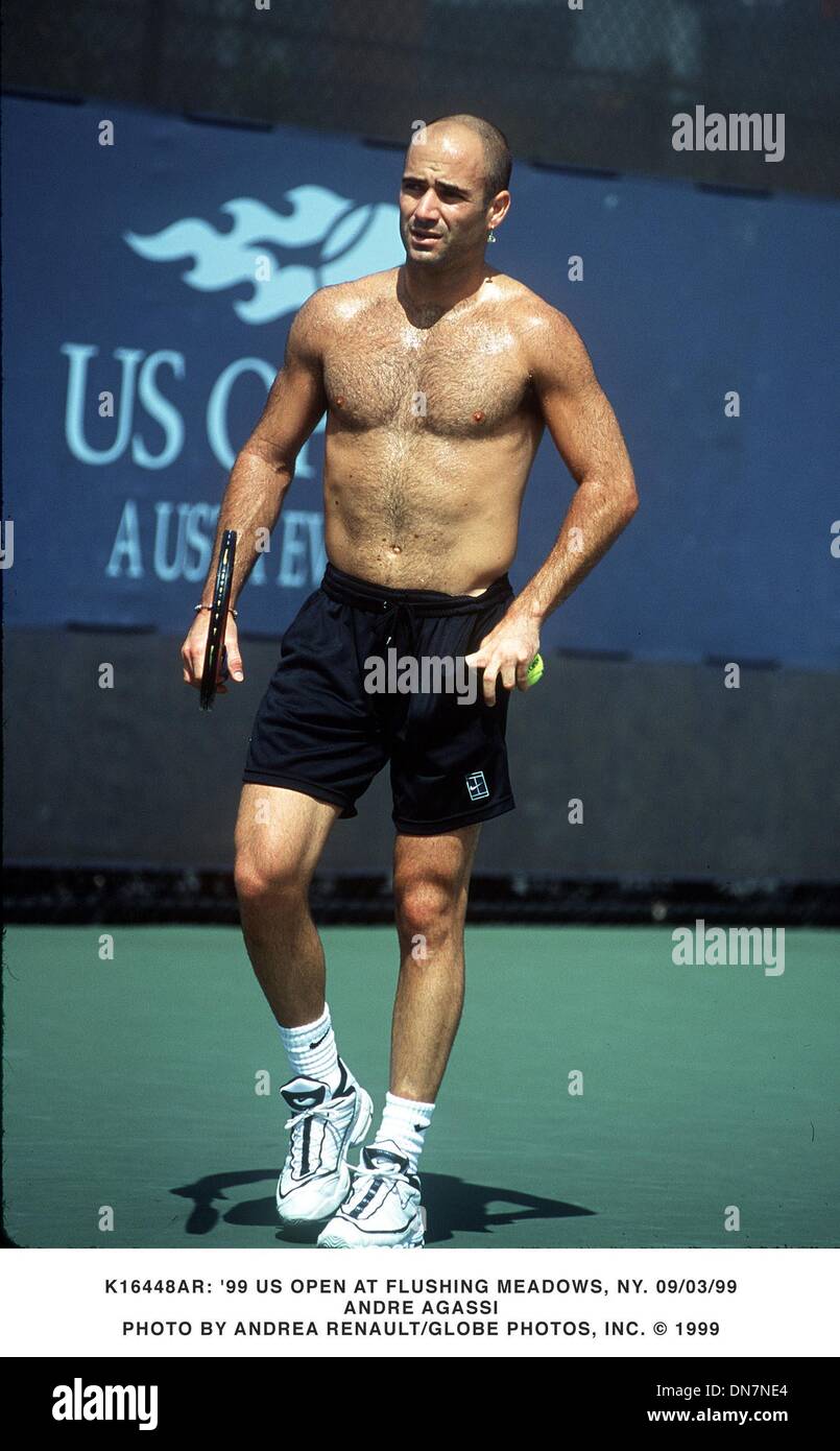 Sept. 1, 1999 - K16448AR: US OPEN AT FLUSHING MEADOWS, NY 09/11/99.ANDRE  AGASSI '99 OPEN CHAMPION. ANDREA RENAULT/ 1999(Credit Image: © Globe  Photos/ZUMAPRESS.com Stock Photo - Alamy