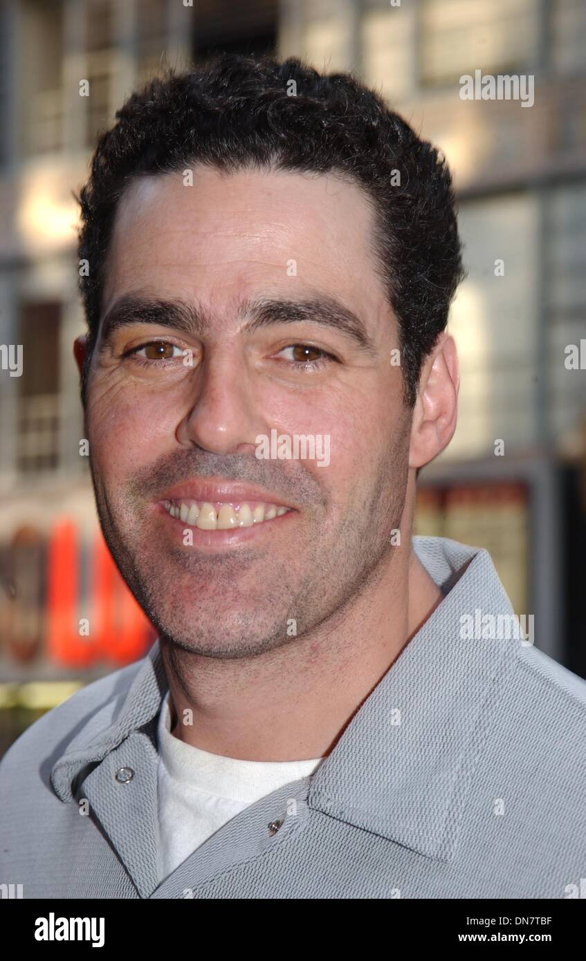 May 29, 2002 - K25180AR:  5/29/02.JIMMY KIMMEL AND ADAM CAROLLA CO-HOST A PREMIERE PARTY FOR COMEDY CENTRAL'S NEW SERIES ''CRANK YANKERS'' AT CAROLINES ON BROADWAY, NYC..ADAM CAROLLA. ANDREA RENAULT/   2002(Credit Image: © Globe Photos/ZUMAPRESS.com) Stock Photo