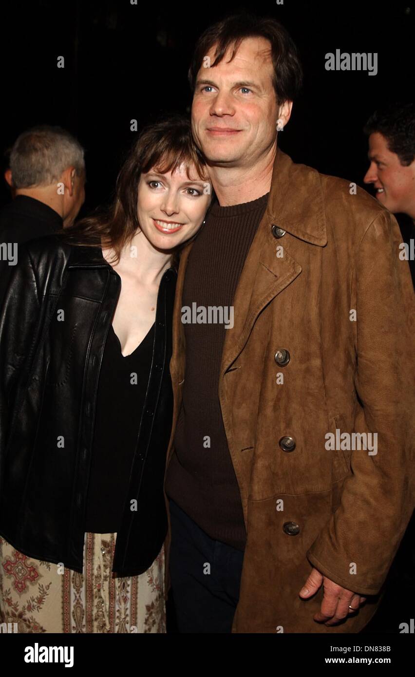 Apr 9 2002 k24641ag frailty premiere at laemmle santa monica