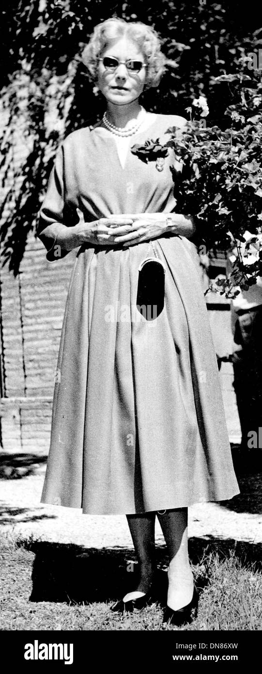 July 19, 1956 CLARE BOOTHE LUCE IN THE VILLA TAVERNA GARDEN ROMAN