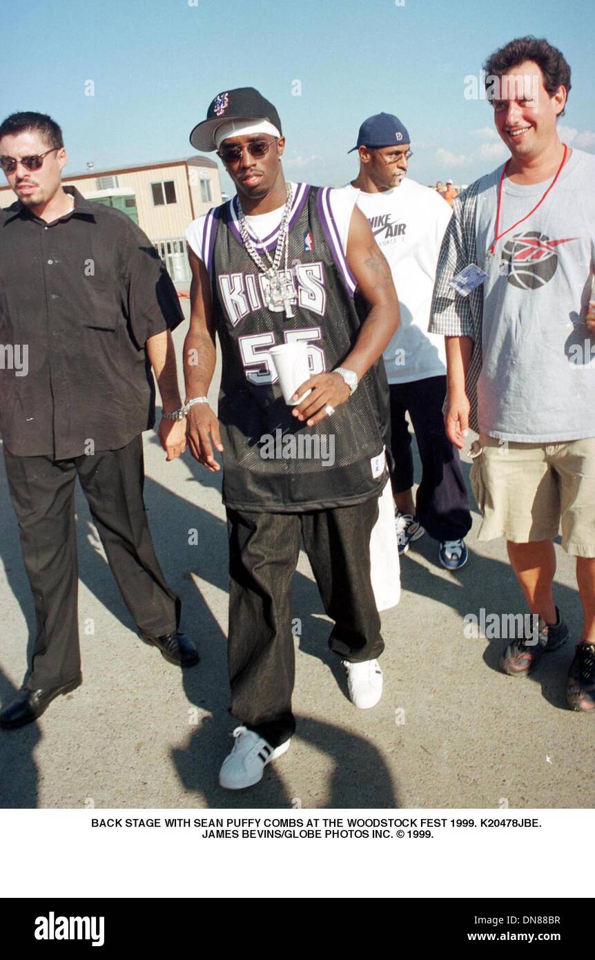 Puff daddy 2001 hi-res stock photography and images - Alamy