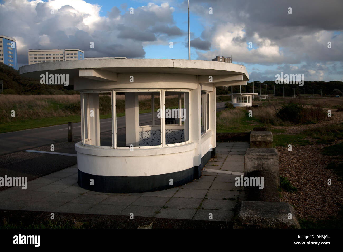 beach shelter (1930) weston shore southampton water hampshire england Stock Photo