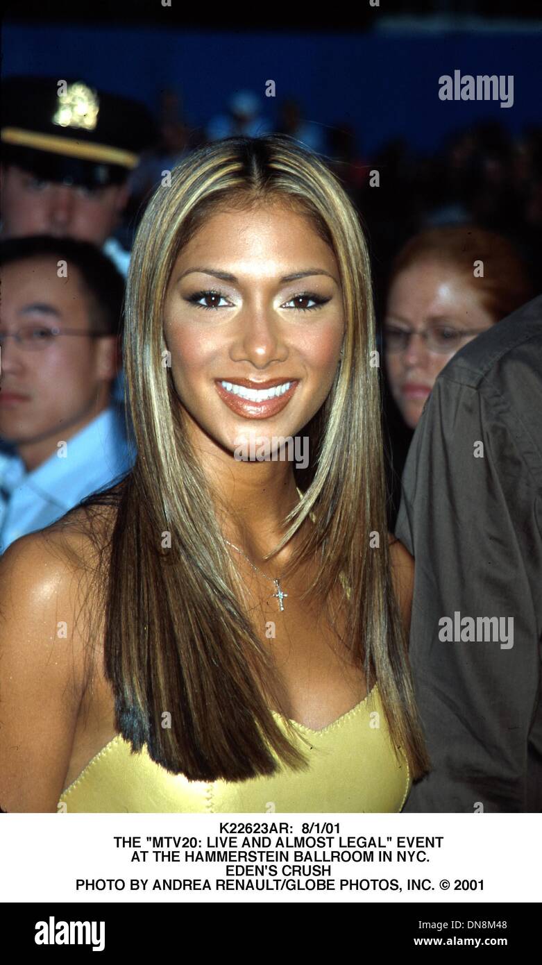 Aug. 2, 2001 - K22623AR:  8/1/01.THE ''MTV20: LIVE AND ALMOST LEGAL'' EVENT .AT THE HAMMERSTEIN BALLROOM IN NYC..EDEN'S CRUSH . ANDREA RENAULT/   2001(Credit Image: © Globe Photos/ZUMAPRESS.com) Stock Photo