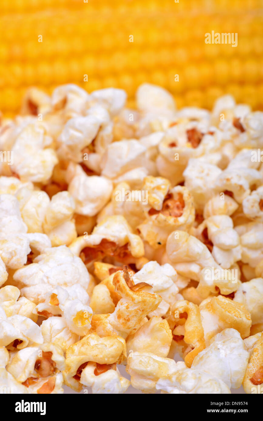 Sweet corn and popcorn Stock Photo Alamy
