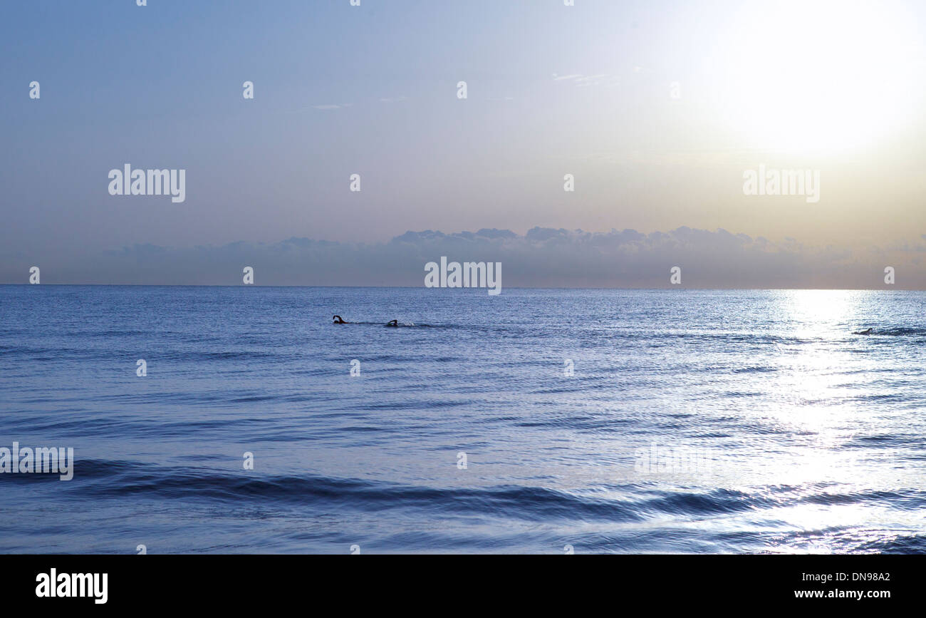 Sunset sea water hi-res stock photography and images - Alamy