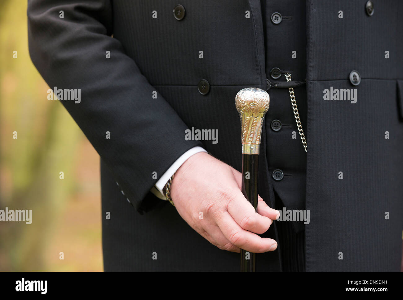 funeral-director-undertaker-stock-photo-alamy