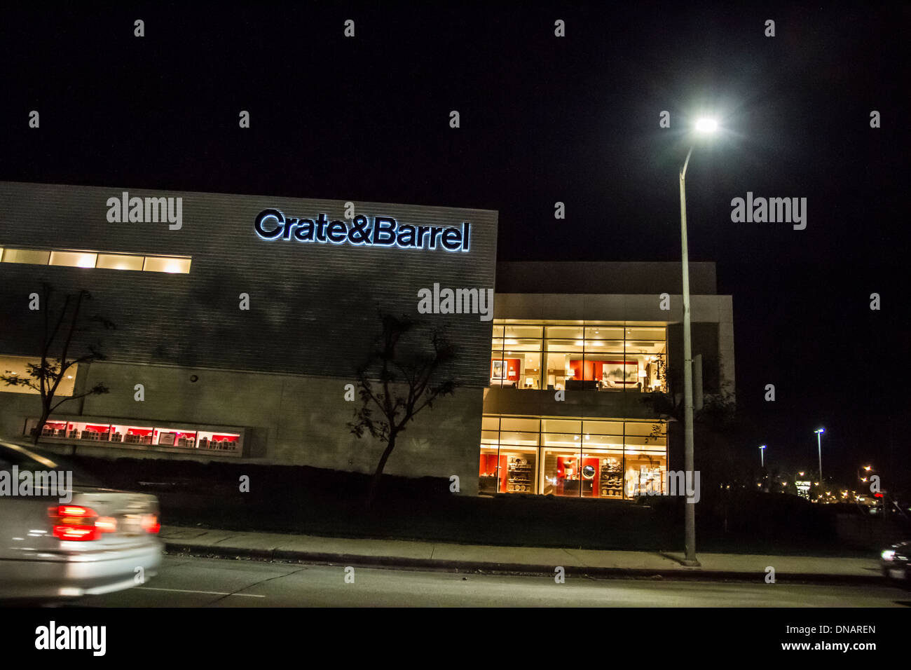 The Crate and Barrel Store in Woodland Hills California Stock Photo Alamy