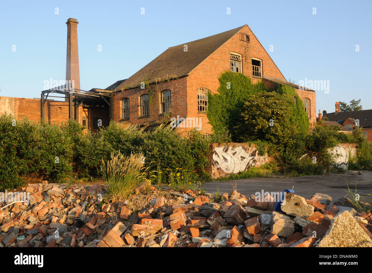 Demolished and dilapidated industrial buildings in Leicester, Leicestershire, England Stock Photo