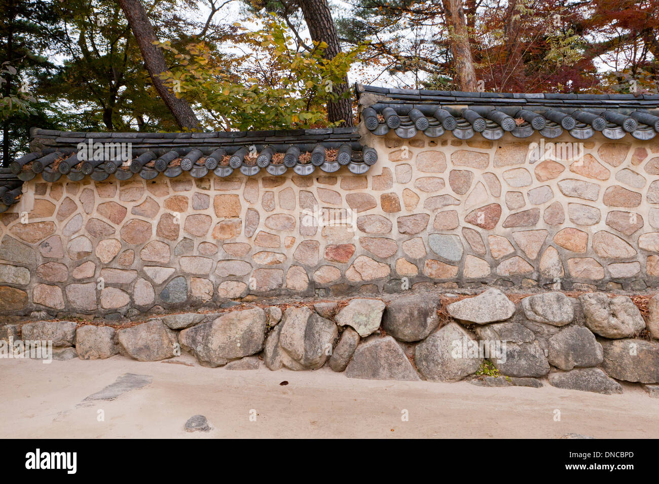 Stonewalls in the traditional Hanok style - Gyeongju, South Korea Stock Photo
