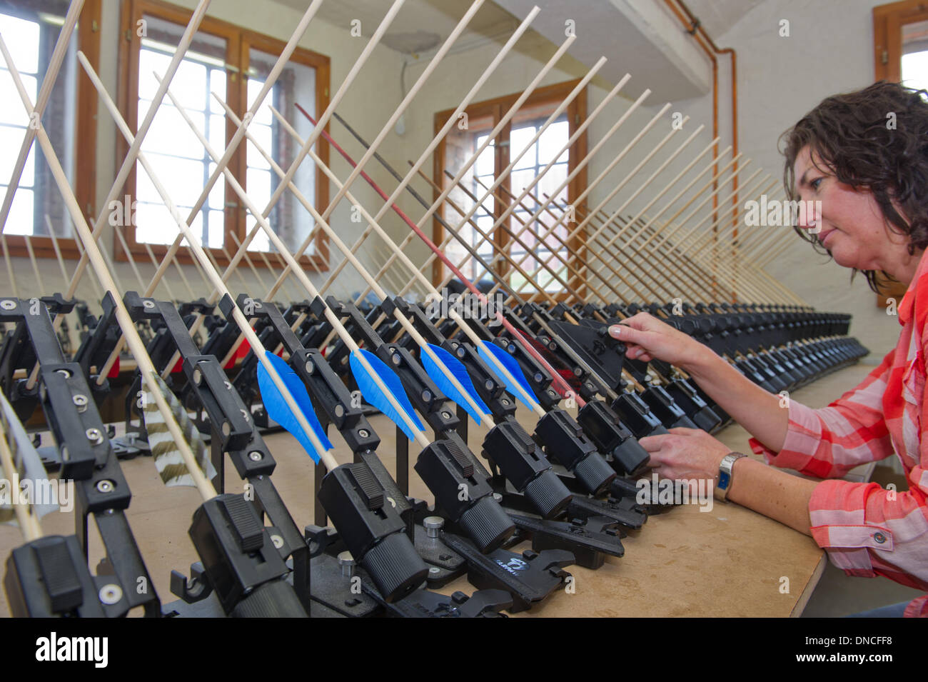 Arrow maker hires stock photography and images Alamy