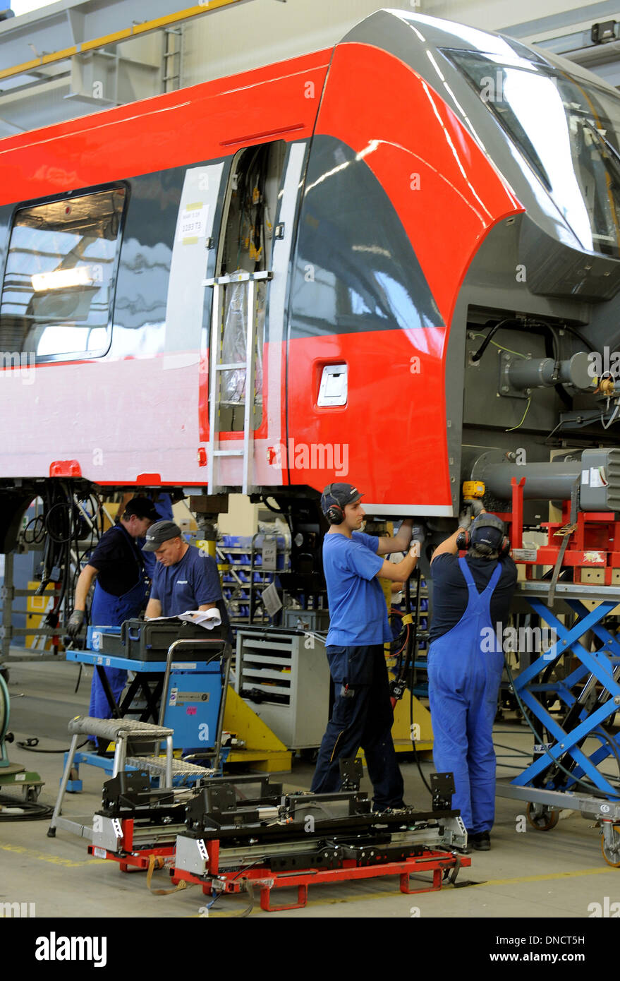 Talent 2 trains hi-res stock photography and images - Alamy