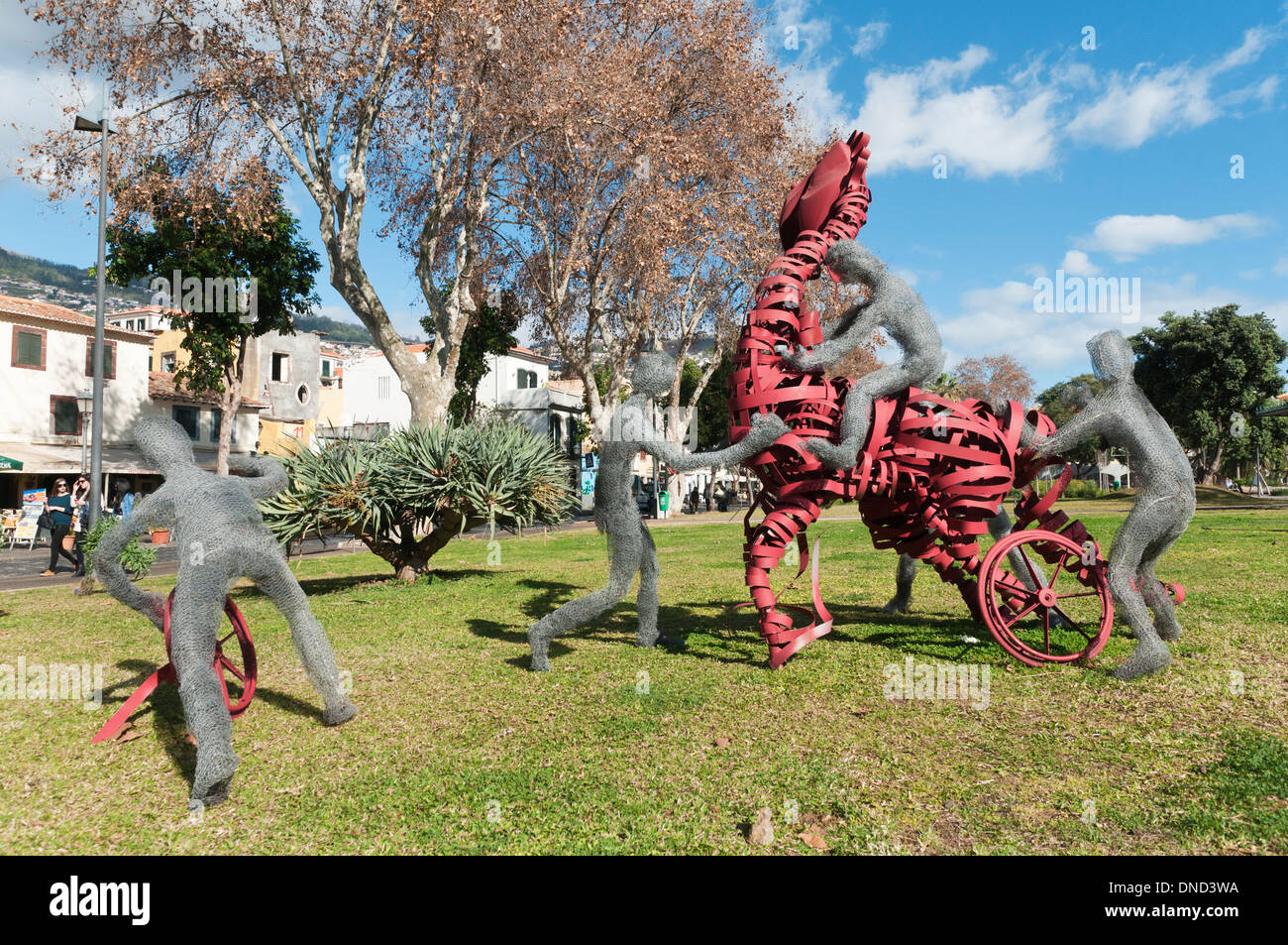 Portugal, Madeira, Funchal, Parque Almirante Reis: Public art, wire mesh and metal sculptures Stock Photo