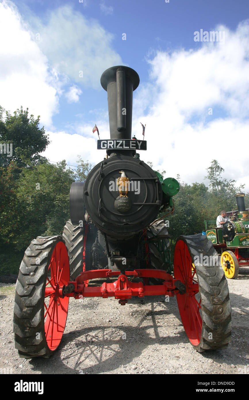 vintage traction engine Stock Photo Alamy