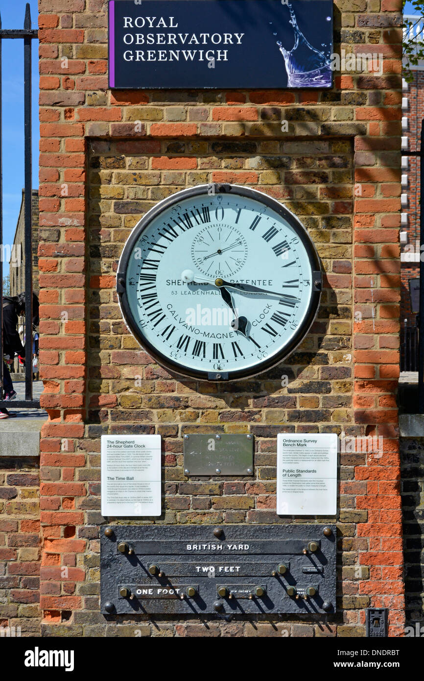 24 Hour Clock Face High Resolution Stock Photography And Images Alamy 24 Hour Clock Face High Resolution Stock Photography And Images Alamy