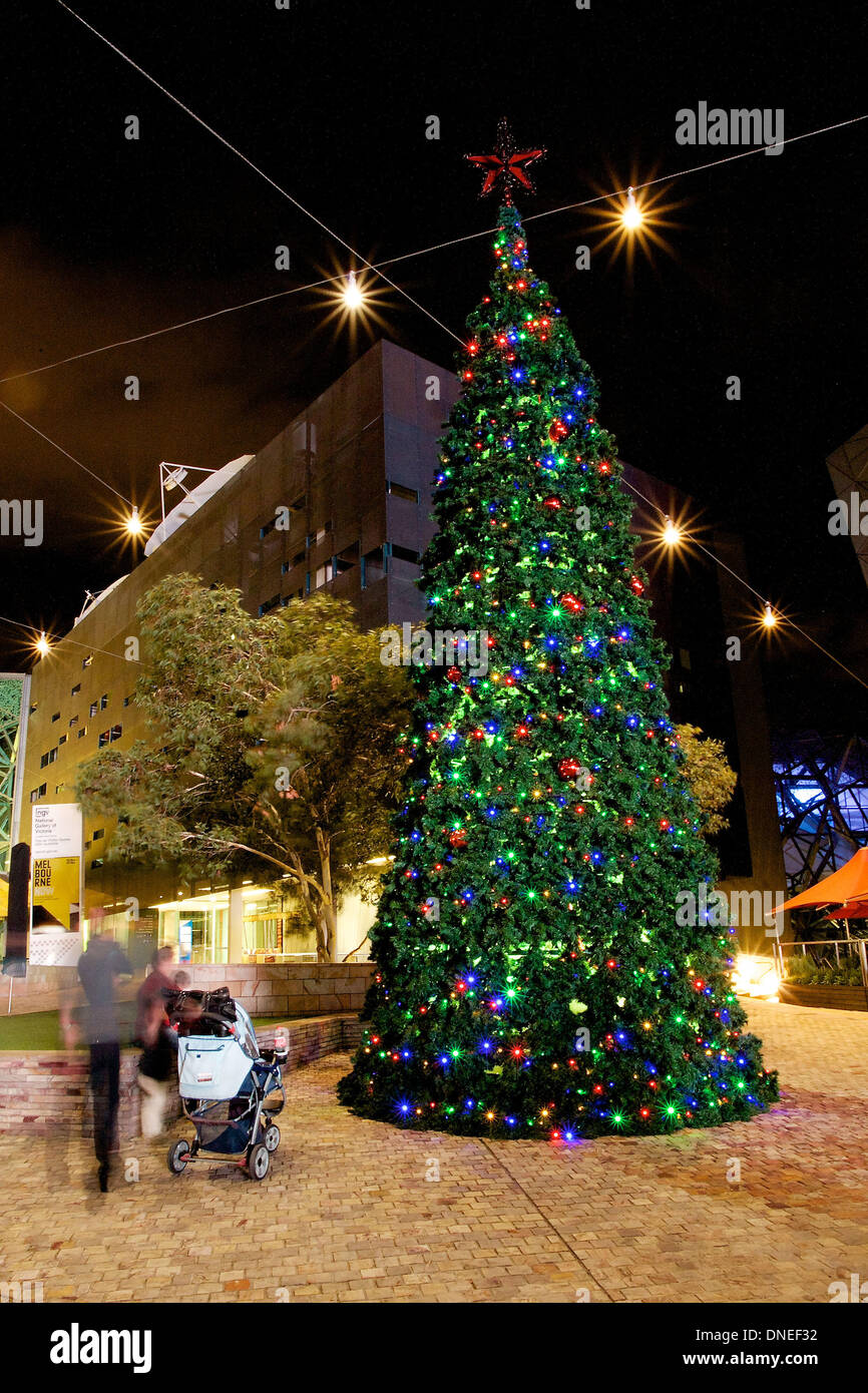 Melbourne, Victoria, Australia. 23rd Dec, 2013. Christmas tree