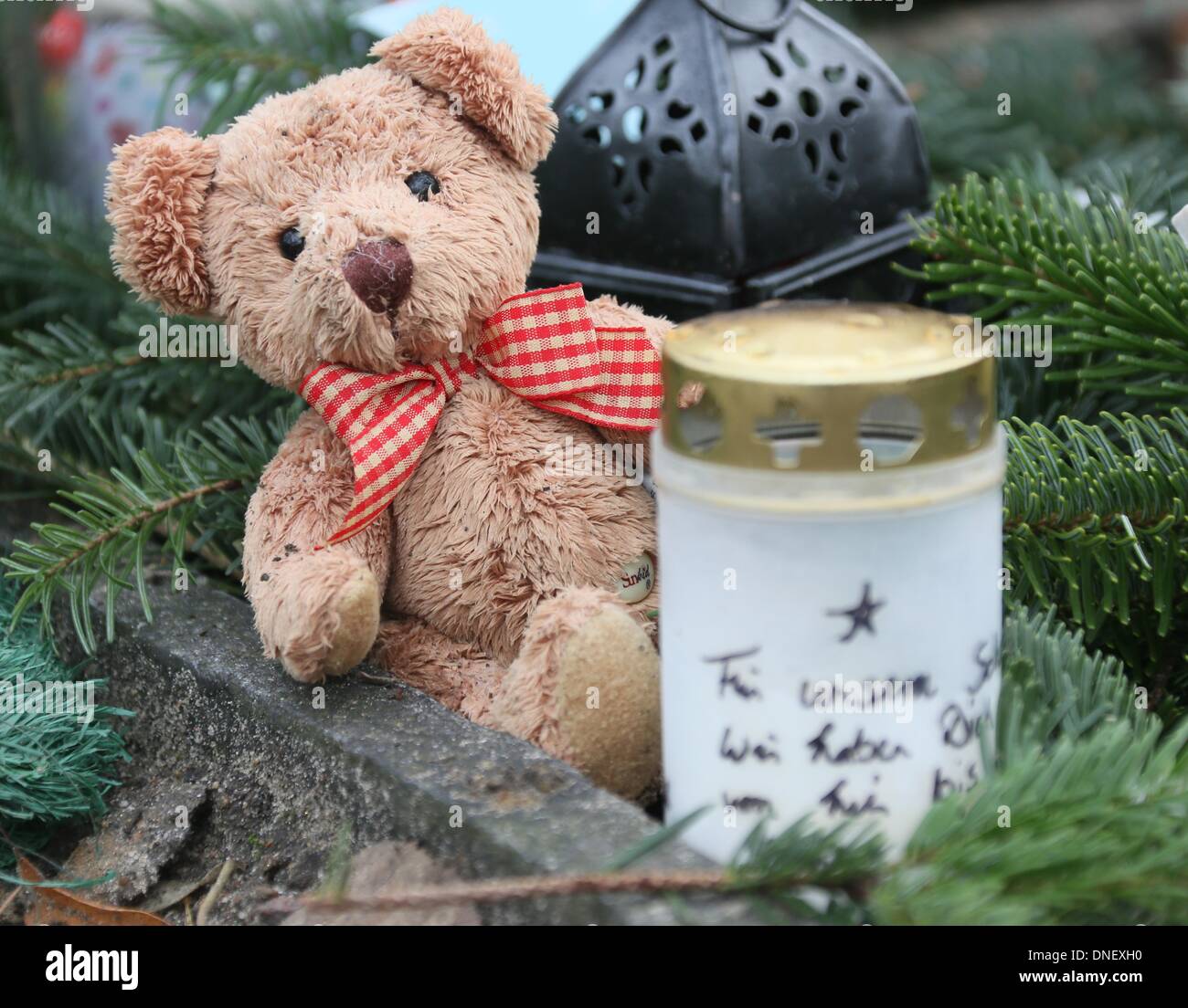 Child star garden hires stock photography and images Alamy