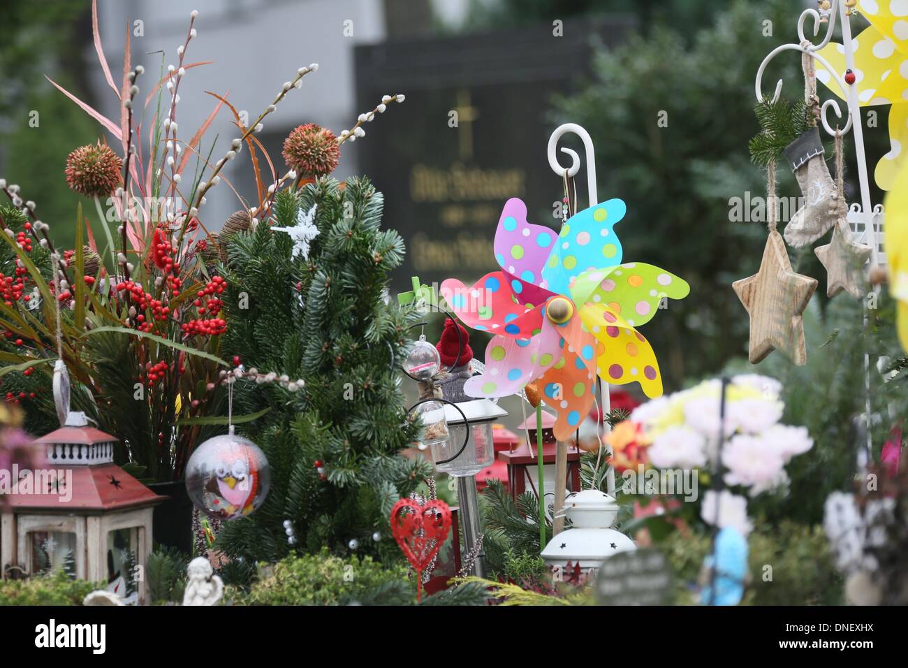 The "Garten der Sternenkinder" (lit garden of star children) part of