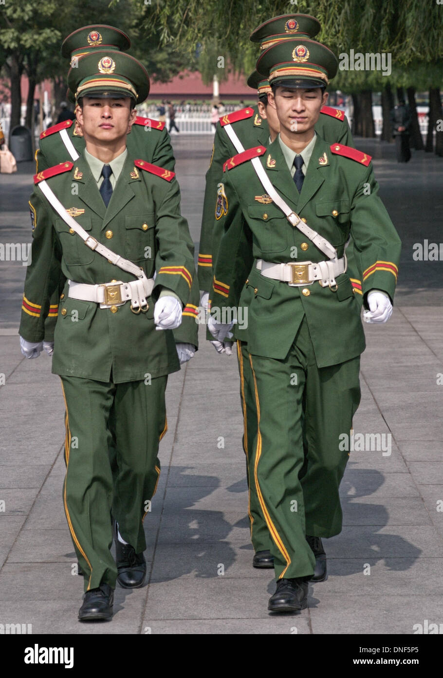 未使用　レア　中国人民武装警察CAPF 本牛革長財布 ABIES L.P. 長財布 メンズ 本革 日本製 男性 紳士 財布 革