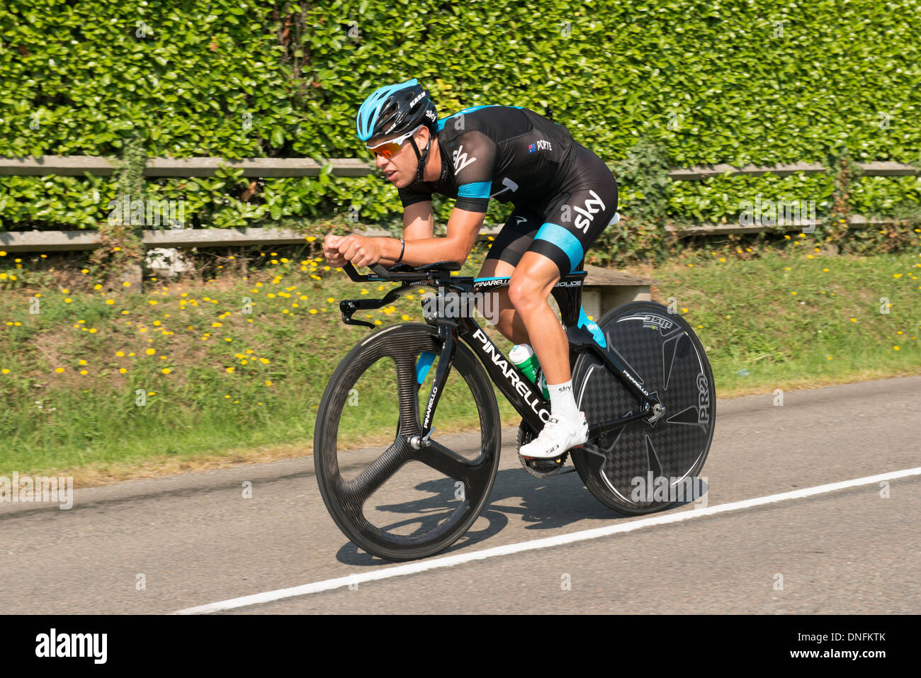 Richie Porte on a time trial stage in the 2013 Tour de France This was  stage 11 was 33km long Stock Photo - Alamy