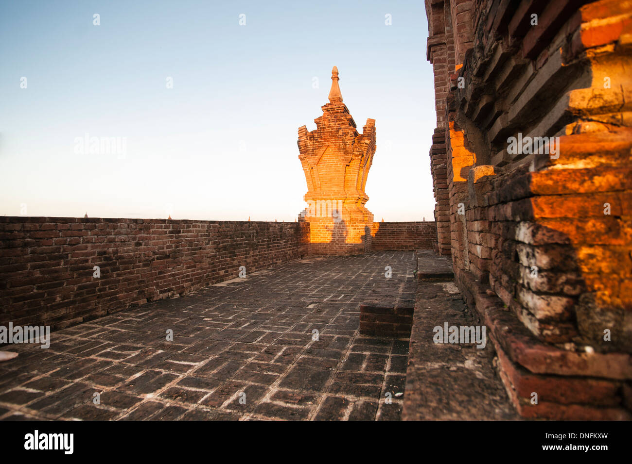 Images of bagan myanmar hi-res stock photography and images - Alamy