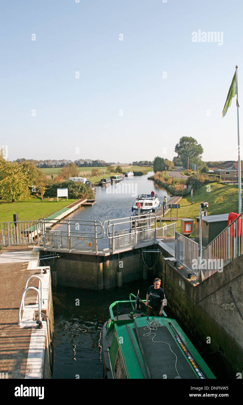 boat in lock River Great Ouse Earith Cambridgeshire England UK Stock