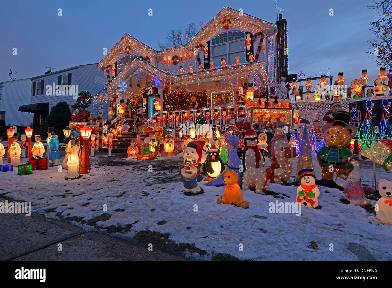 Bayside queens christmas lights hires stock photography and images Alamy