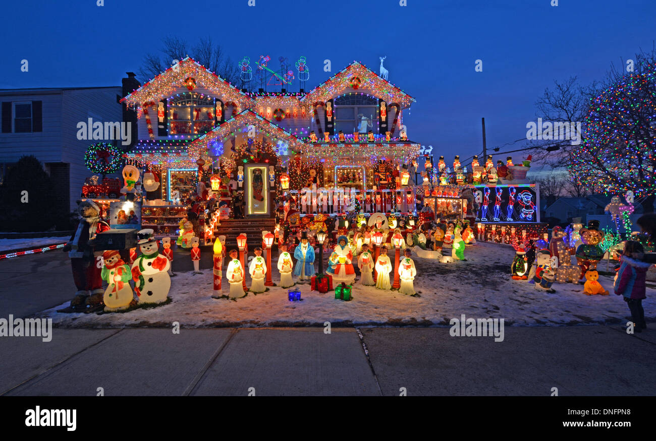 Bayside queens christmas lights hires stock photography and images Alamy
