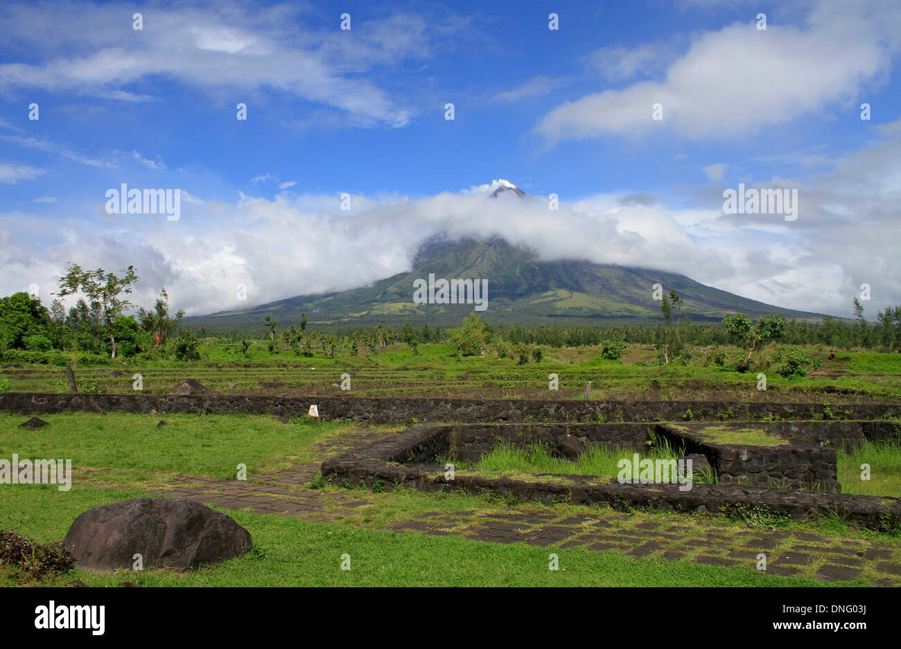 Mayon Volcano in Albay province, Philippines Stock Photo