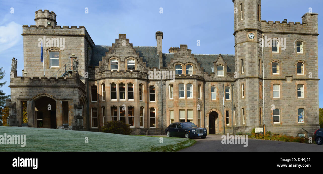 Inverlochy Castle, Fort William, Scotland Stock Photo Alamy