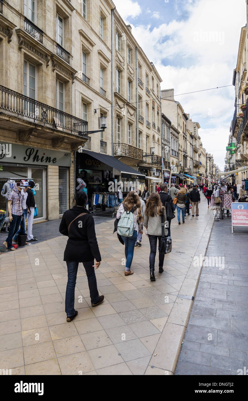 People on the pedestrian shopping street of Rue Sainte-Catherine ...