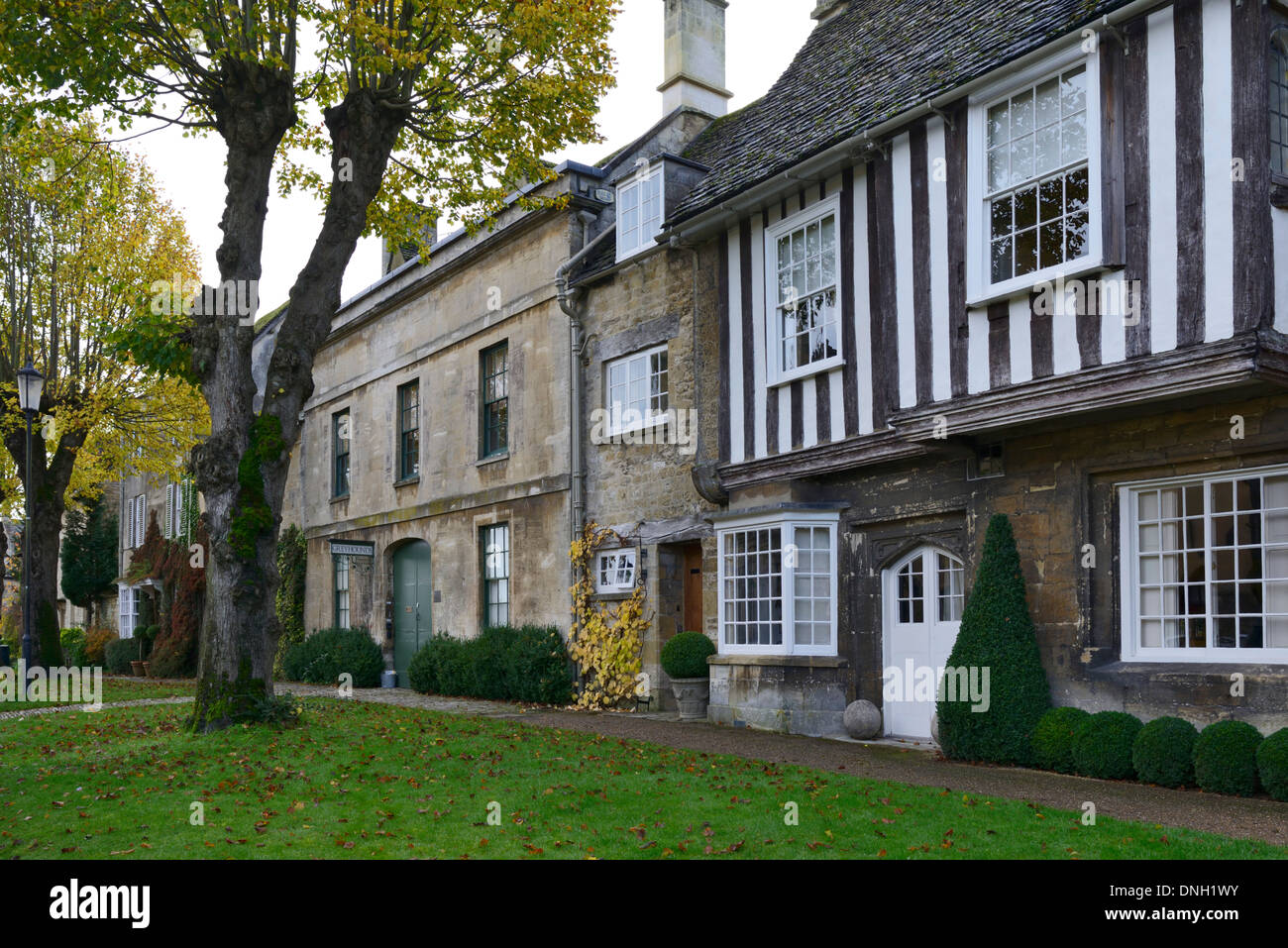 Old Cotswold stone and timberframed houses, Sheep Street, Burford