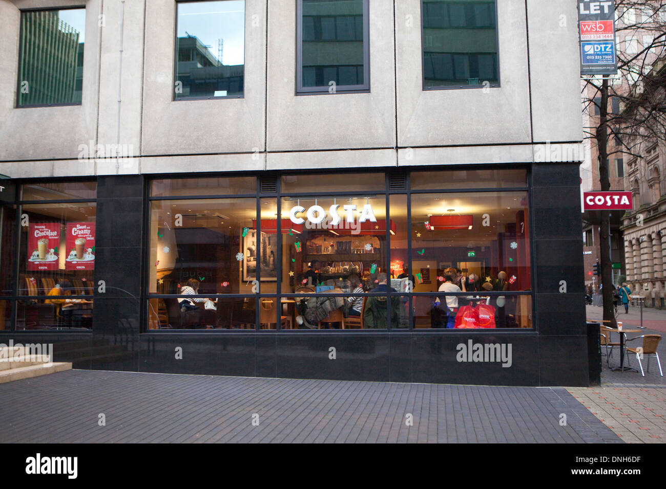 Costa coffee shop in Leeds Stock Photo Alamy