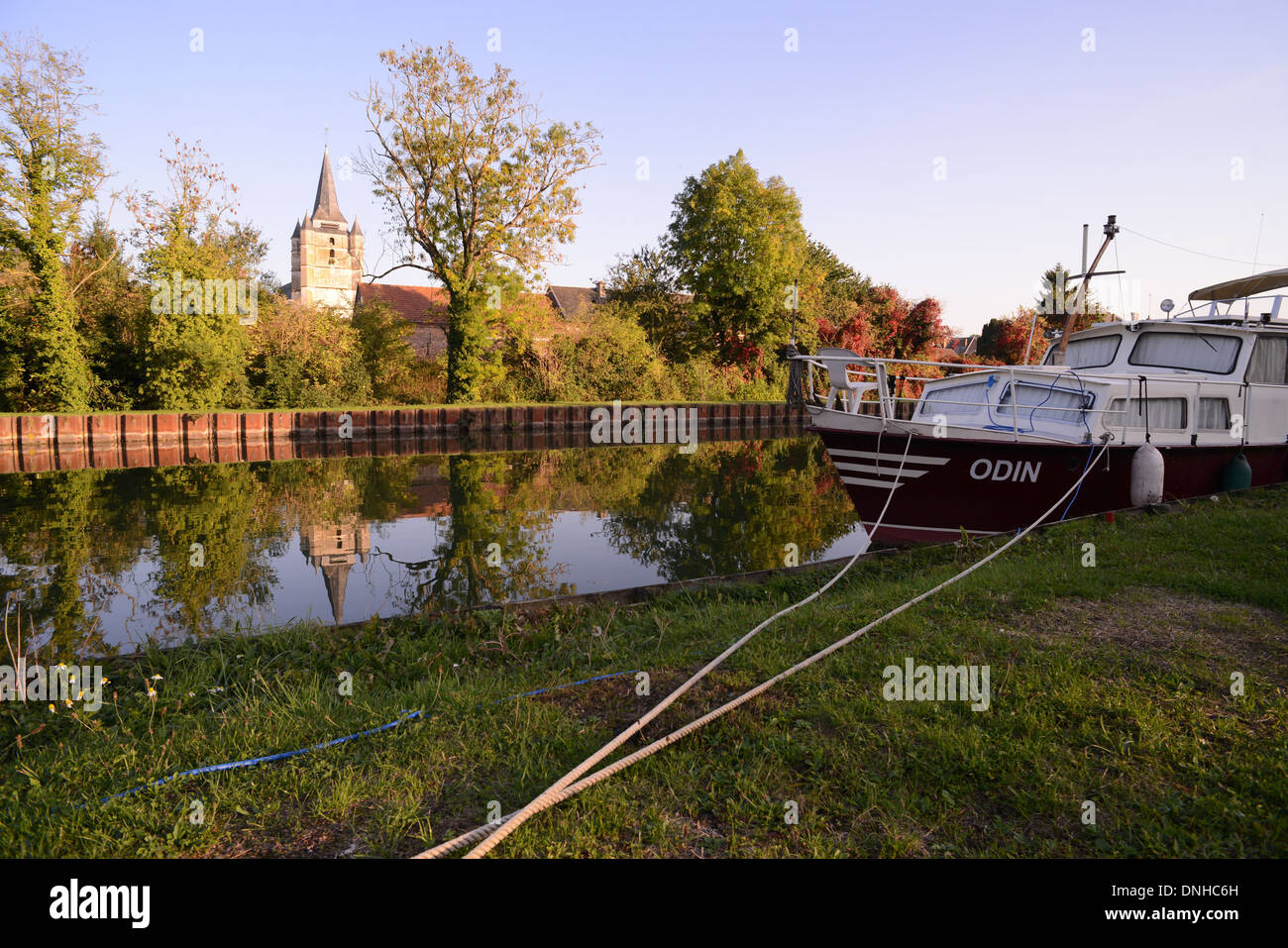 Colorado River Houseboat Rentals
