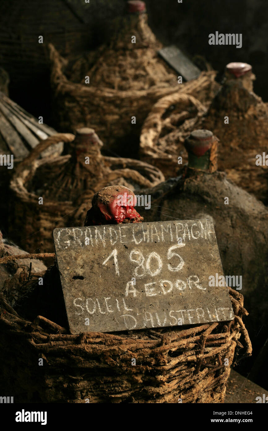 Old Demijohn Bottle High Resolution Stock Photography and Images - Alamy