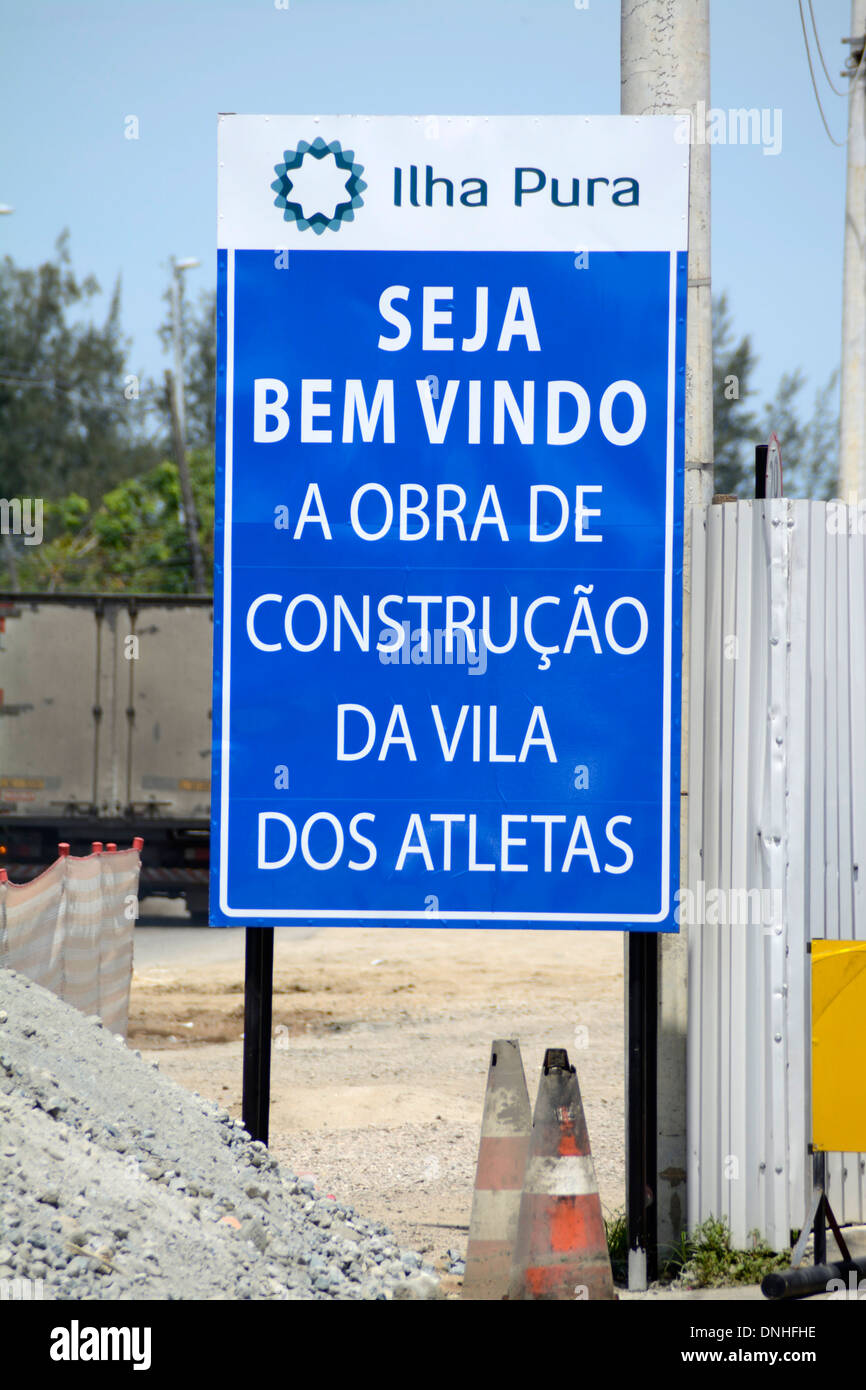 Village rio de janeiro hi-res stock photography and images - Alamy