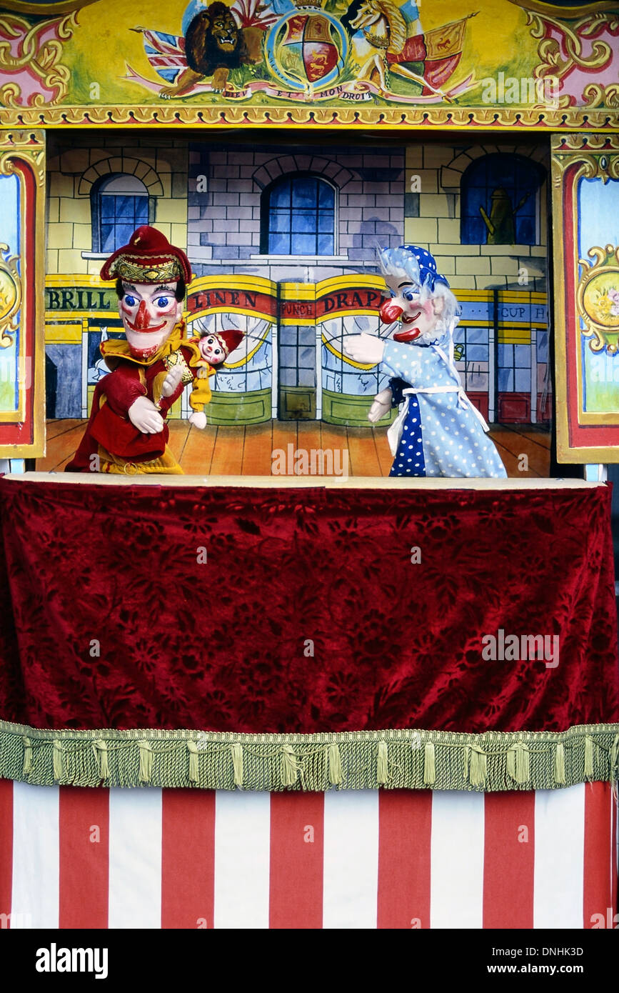Punch and Judy puppet show Stock Photo Alamy