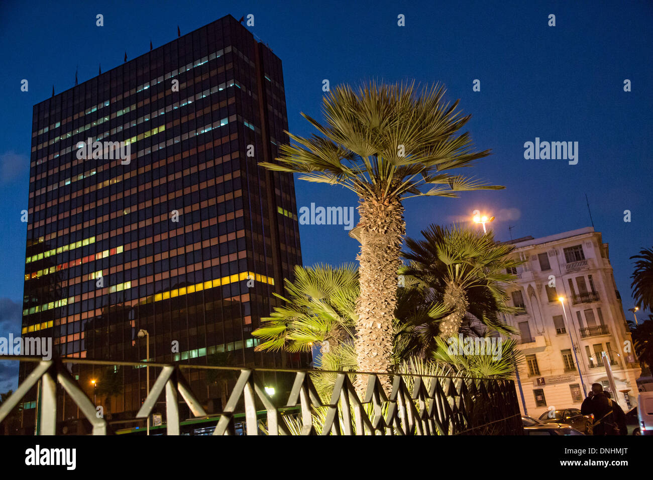 MODERN OFFICE BUILDING, AVENUE OF THE ROYAL ARMY, CASABLANCA, MOROCCO, AFRICA Stock Photo