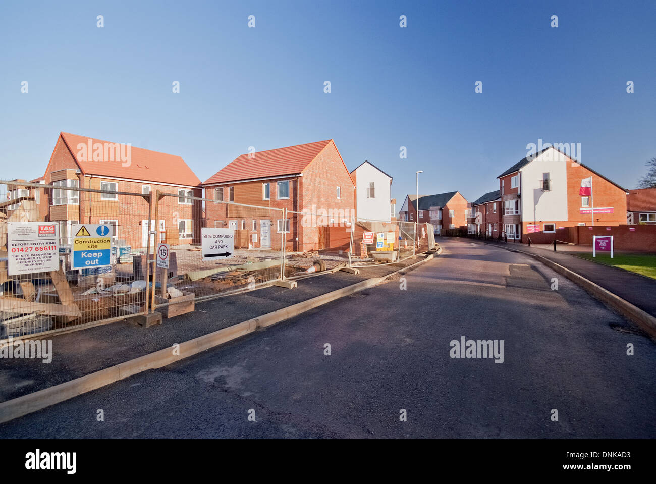 Housing estate construction hi-res stock photography and images - Alamy