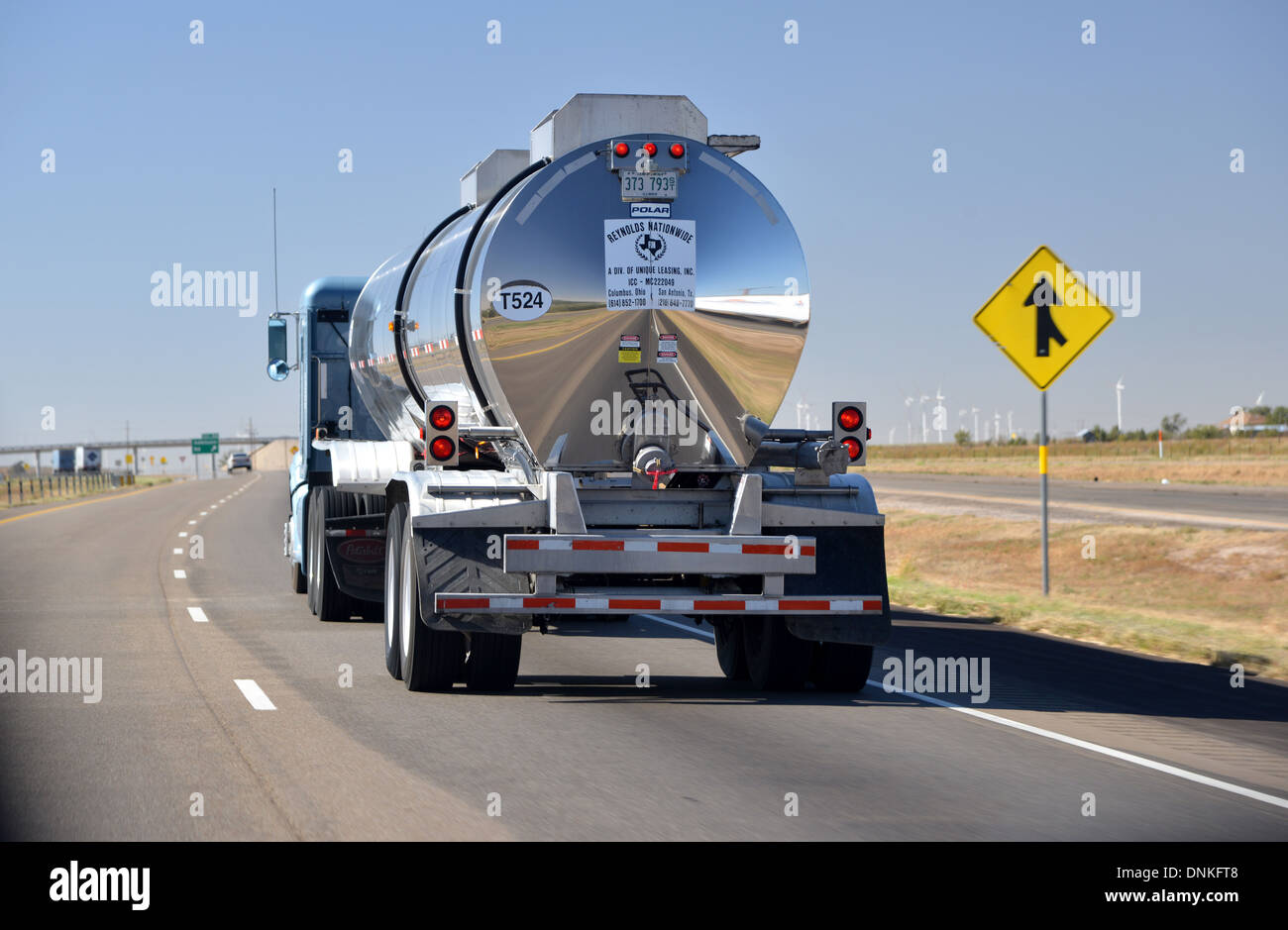 How Much Gas Does A Tanker Truck Hold? Transcourt, 55 OFF