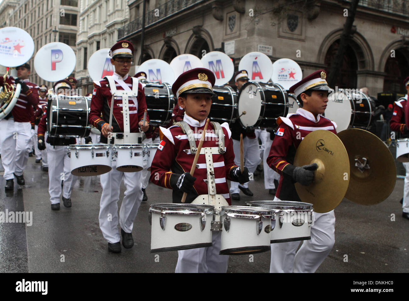 London,UK,1st January 2014,Banda De Musica Colegio Moises Castilo Ocana from Panama playing at the London's New Year's Day Parade 201 Credit: Keith Larby/Alamy Live News Stock Photo