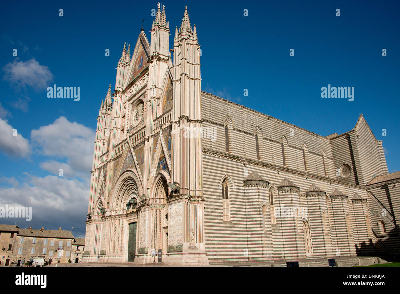 Gothic Architectural Masterpiece Hi-res Stock Photography And Images 