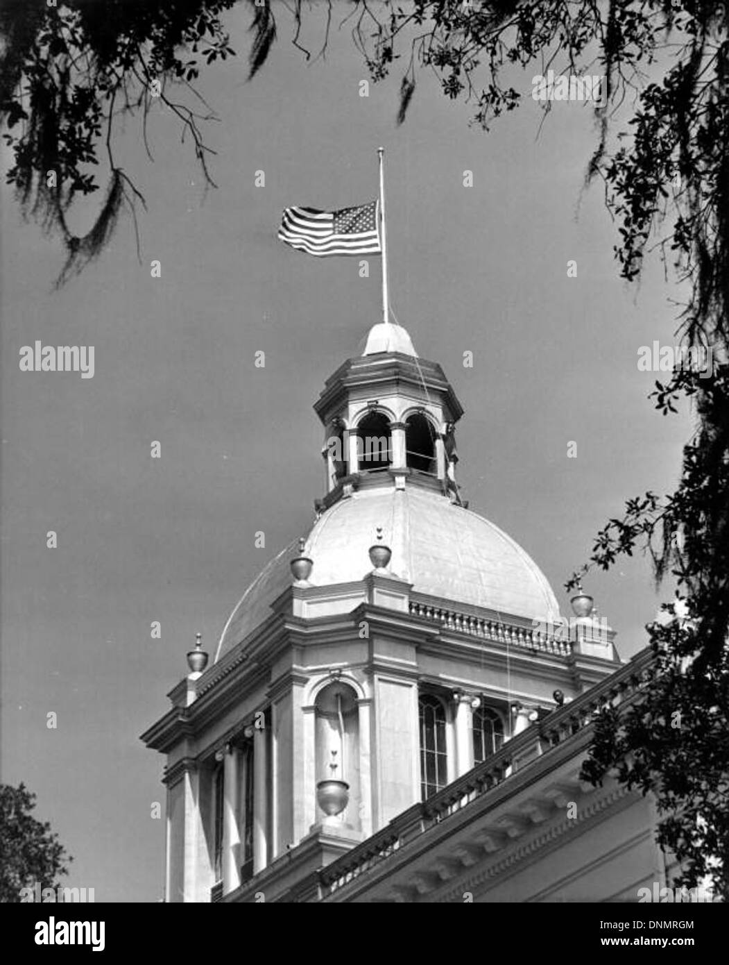 Flag at half staff following the assassination of President John F. Kennedy, State Capitol Building, Tallahassee, Florida Stock Photo