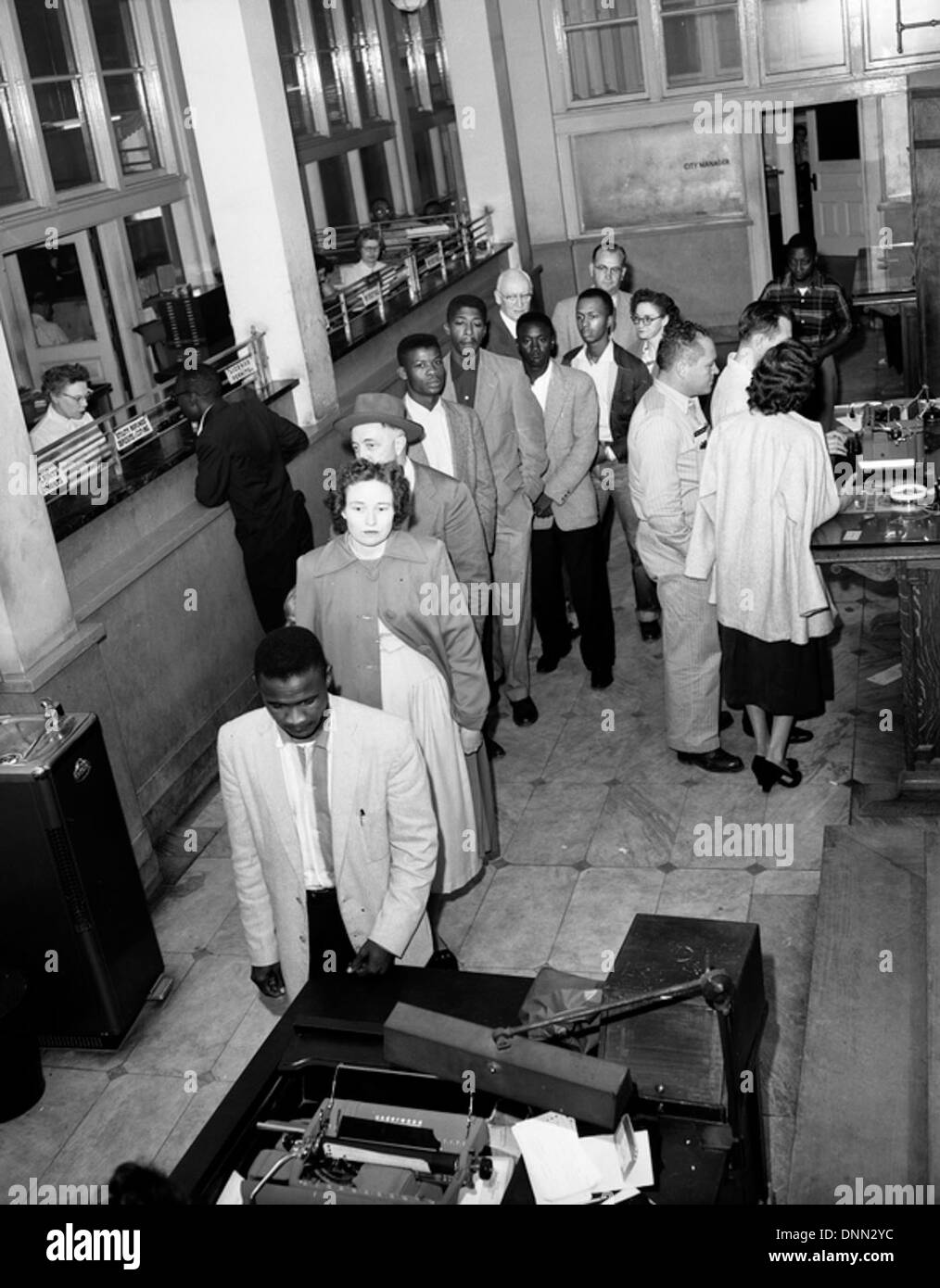 African-Americans and whites registering to vote at City Hall in Tallahassee, Florida Stock Photo