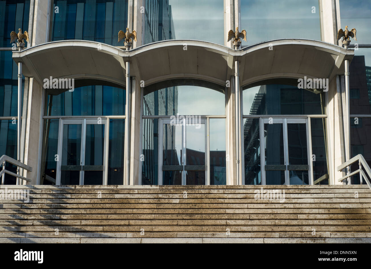 Exterior of Manchester Crown Court, Crown Square, Manchester, UK Stock
