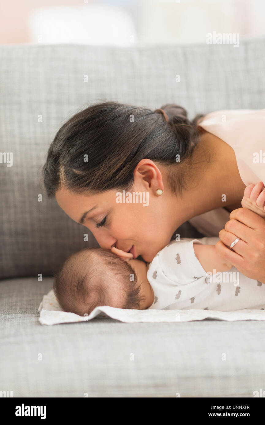 Mommy Kiss Hi Res Stock Photography And Images Alamy