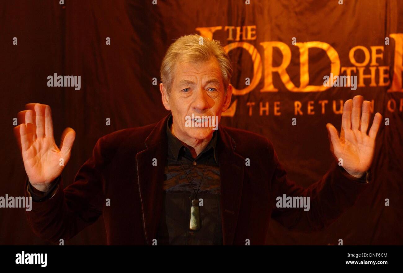 Sir Ian McKellen (Gandalf) at the European premiere of 'The Lord of the Rings - The Return of the King' in Berlin. Stock Photo