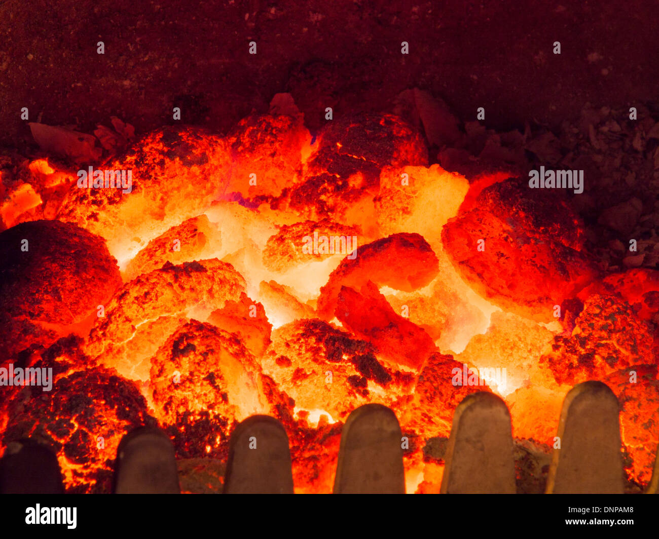 Multi fuel stove coal fire Stock Photo Alamy